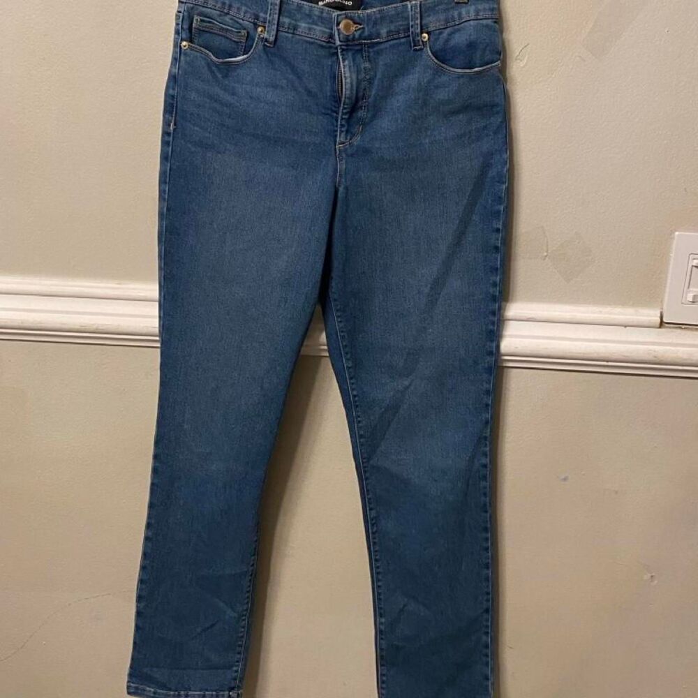 Bandolino Women's Blue and Navy Jeans